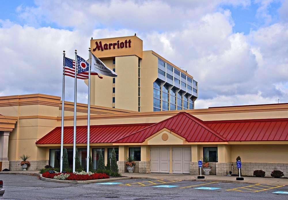 Hotel Wyndham Cleveland Airport Exterior foto