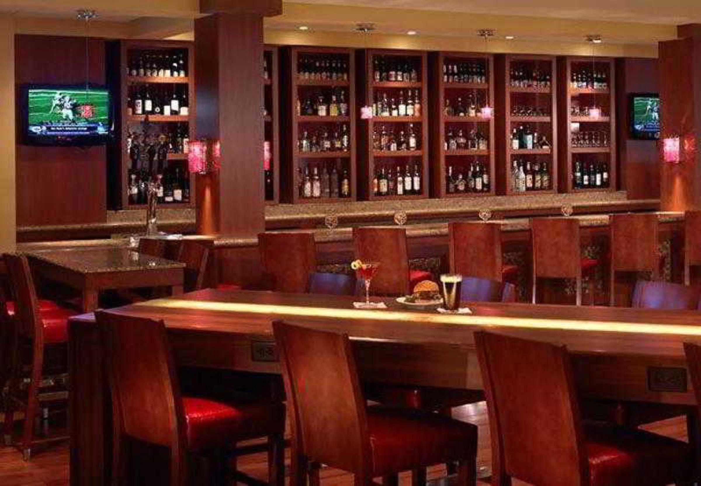 Hotel Wyndham Cleveland Airport Restaurante foto