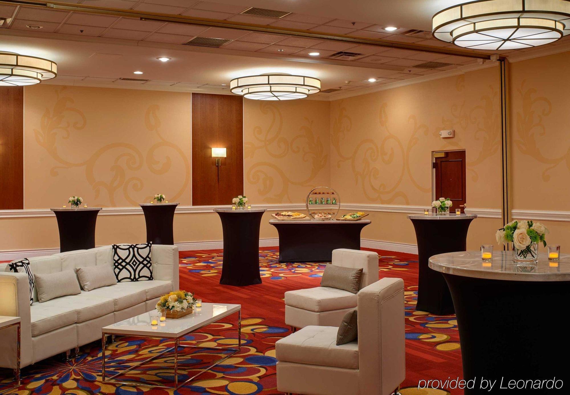 Hotel Wyndham Cleveland Airport Exterior foto