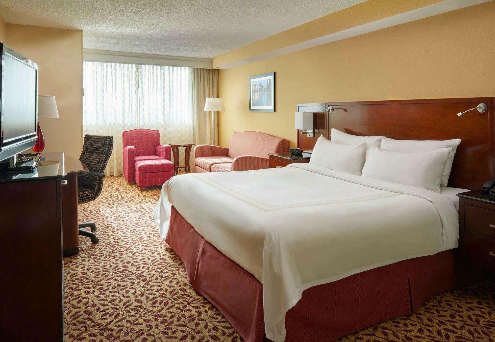 Hotel Wyndham Cleveland Airport Exterior foto